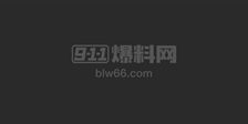 男同系列之猛男之间的肌肉碰撞 浴缸双人调情到床上三人混战 画面极度上头